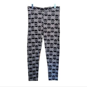 PINK Aztec print leggings